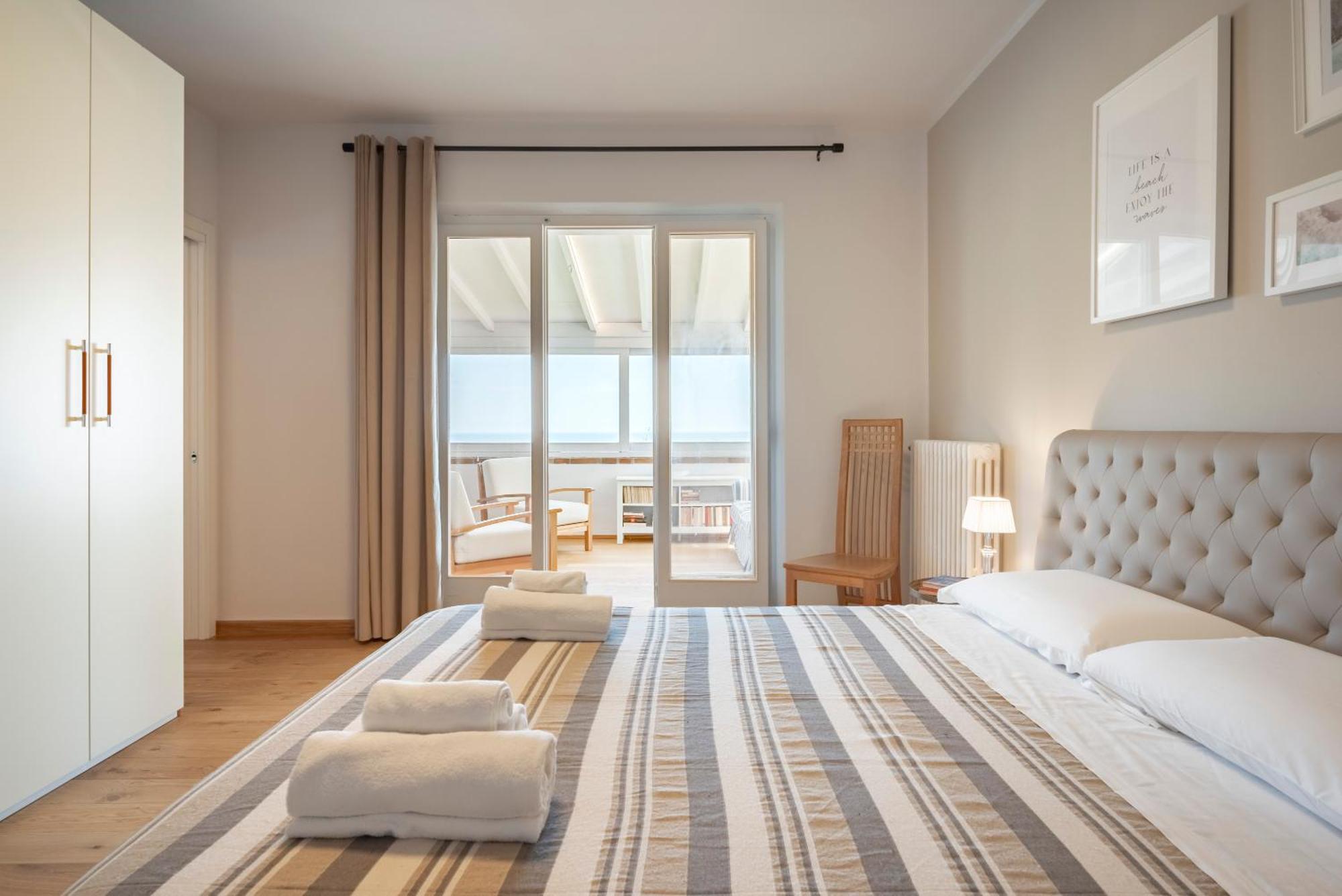 Villa Con Giardino Vista Mare Castiglione della Pescaia Bagian luar foto
